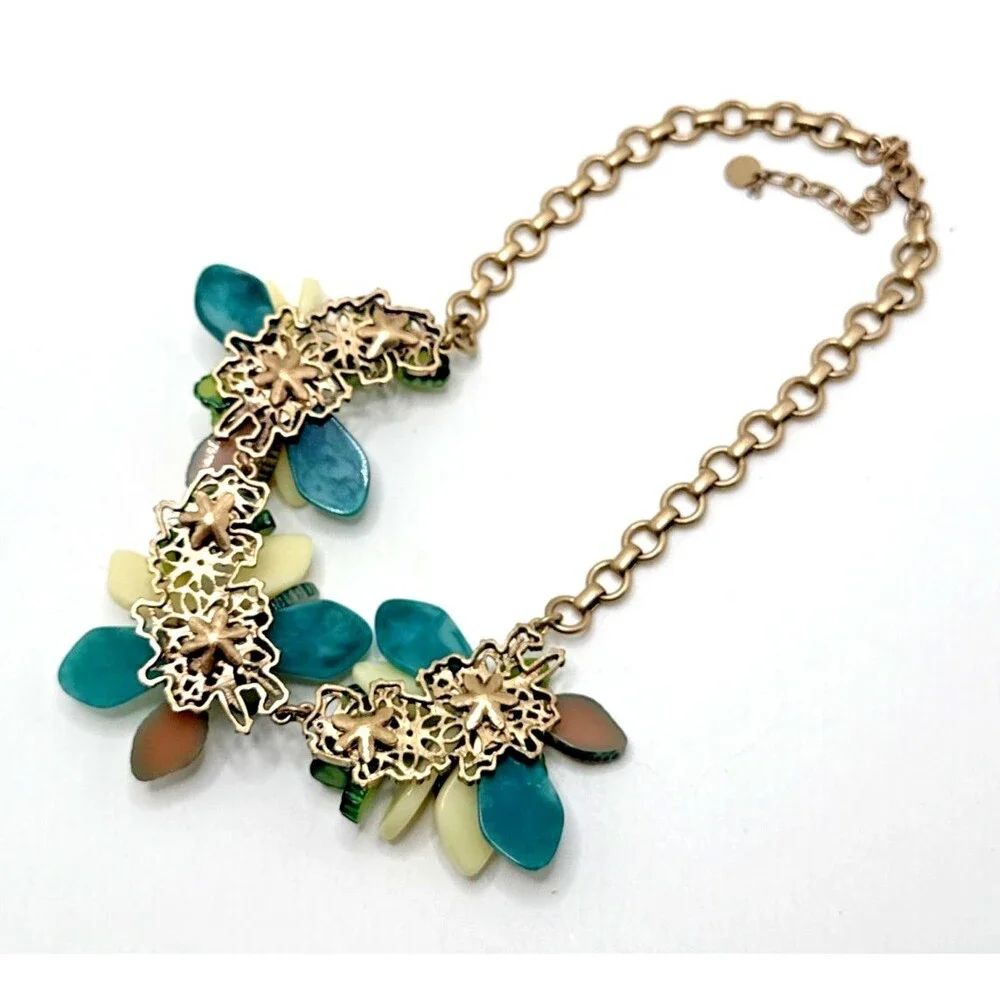 Talbots Green White Floral Necklace Gold Tone Statement Bib Runway 18-21